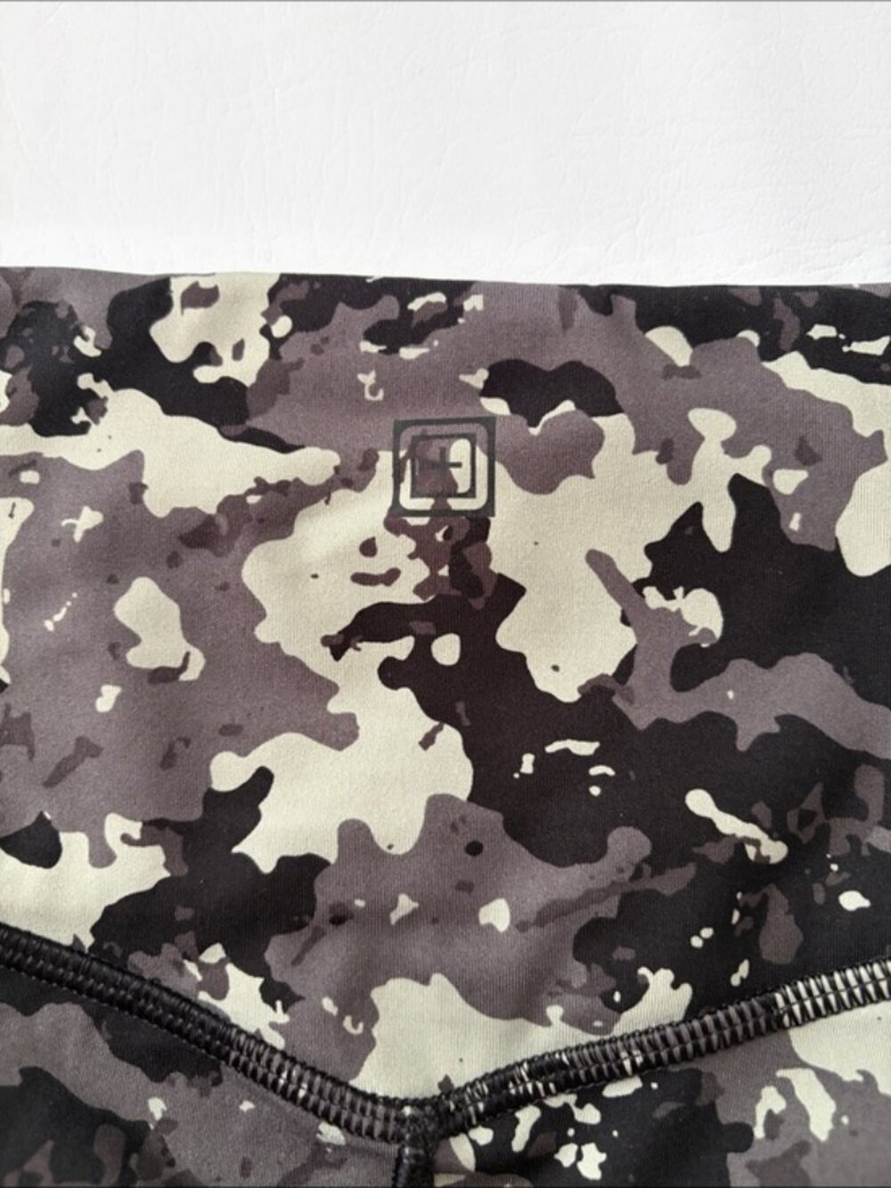 5.11 Tactical Women’s Leggings PT-R MaxEffort Legging Canopy Camo size Small - Picture 11 of 12